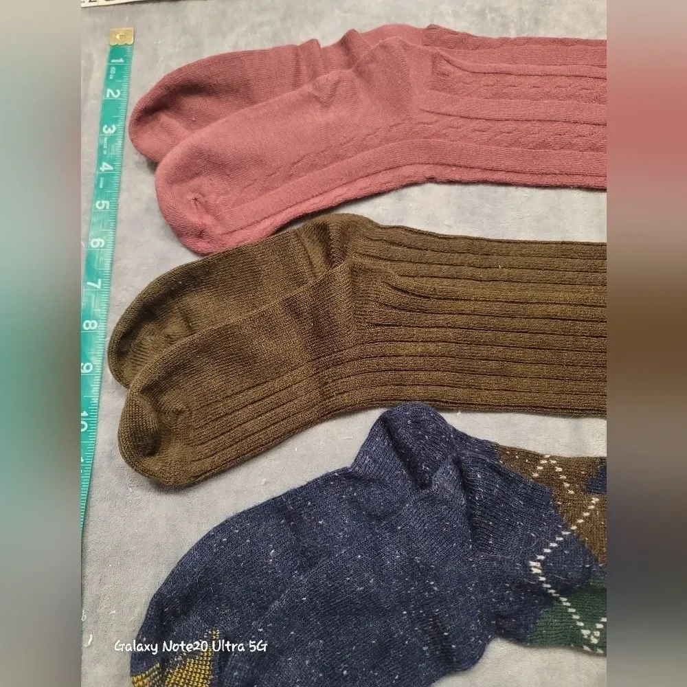 0467. EUC ~ 5 ~ Pair of Knee Socks ~ Fibromyalgia keeps me from wearing them 😪